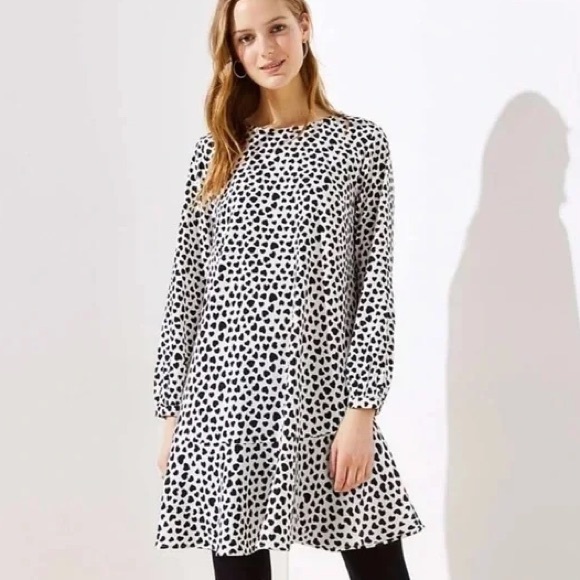 LOFT Dresses & Skirts - LOFT White with Black Hearts Long Sleeve Flounce Dress Size Large